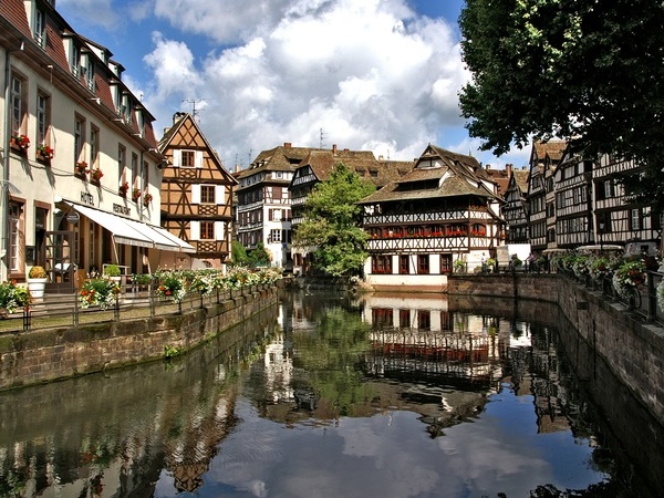 Die Stadt Straßbourg, Bildquelle: Monika Neumann / Pixabay Die Stadt Straßbourg, Bildquelle: Monika Neumann / Pixabay