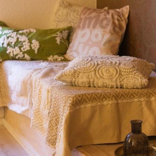 Zimmer 2 - 